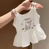 Verão 2026 Nova Roupa Estilosa para Meninas Camiseta Regata sem Mangas com Laço Fofo Top 100% Algodão Saia de Suspensório