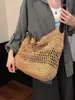 Bolso de Mano Tejido Hueco de Moda Transfronterizo para Mujer Verano 2026 Gran Capacidad Estilo Retro Vacacional Bolso de Hombro de Playa