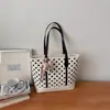 Popular bolso de hombro grande de lunares para mujer en verano, nuevo y moderno bolso cubo de cuero encerado 2026 para el trabajo y los desplazamientos, bolso de axila