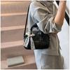 Bolso Cuadrado Pequeño Texturizado para Mujer 2026 Principios de Primavera Nuevo Estilo Coreano Color Sólido Diseño de Nicho Bolso Cruzado para el Trabajo y el Ocio Bolso de Hombro