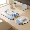 Mouse pad ergonômico com apoio de pulso de design personalizado, com acolchoamento de esponja macia, adequado como presente para uso no escritório; conjunto de apoio de pulso redondo coberto de tecido e apoio de teclado