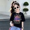 Nuevo conjunto de color block estilo caricatura para niñas, nuevo y moderno conjunto casual de dos piezas con shorts de manga corta holgados para el verano 2026