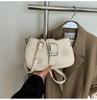Bolso de Hombro Estrella de Cinco Puntas Bolso Casual de Alta Gama para Mujer 2025 Nuevo Costuras a Contraste Bolso Versátil de Axila Bolso Cuadrado Pequeño