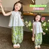 Conjunto de verano para niñas, estilo nuevo, chaleco de encaje sin mangas, conjunto de dos piezas para niñas pequeñas y jóvenes, ropa de verano a la moda para bebés