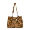 Bolsa de Ombro com Corrente, Bolsa de Braço, Novo Estilo para o Trabalho 2025, Luxo Leve, Grande Capacidade, Bolsa de Mão Tote para Mulheres, Casual de Inverno Estampa de Leopardo