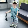 Conjunto de Colete para Meninos 2026 Novo Estilo Shorts de Trabalho de Verão para Crianças Conjunto de Duas Peças Moda de Verão Fresca e Estilosa Roupa Infantil