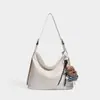 Bolsa hobo de axila feminina 2026 nova bolsa tote de grande capacidade para o dia a dia bolsa de ombro única leve preguiçosa bolsa transversal versátil