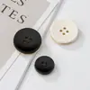 Botones Combinados de Resina y Metal, Botones Redondos Planos de Cuatro Agujeros para Trajes, Abrigos y Gabardinas de Hombre y Mujer, Venta al por Mayor