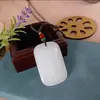 Pendente de Paz de Jade Dourado de Seda de Xinjiang Jade Branco Jade Branco de Hetian Simples para Homens e Mulheres Suprimento ao Vivo