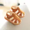 Sandálias de Menino Estilo Novo de Verão 0-1 Ano 2 Anos Calçados para Bebês Estilo Coreano Sola Macia Sandálias Fechadas para Crianças Pequenas Meninas