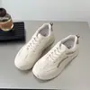 2026 Nuevos Zapatos de Entrenamiento Alemanes Zapatos de Mujer Primavera y Otoño Retro Zapatos Forrest Gump Suela Plana Suela Suave Zapatos Deportivos Casuales Versátiles Zapatos Blancos Pequeños