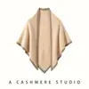 Otoño Invierno Nuevo Chal de Mezcla de Cachemira Bloque de Color Protector de Cuello y Hombro para Mujer Capa Exterior Bufanda Triangular Casual Versátil Cálido
