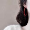 Anillo rojo retro de estilo francés brillante, estilo retro de Hong Kong, pendientes exagerados de color rojo vino de alta gama para mujer
