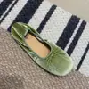 Zapatos planos de estilo de hadas para otoño e invierno, con punta cuadrada y lazo, para mujer, 2026 nuevo estilo suave, mocasines de suela blanda