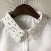 Gola Postiça Elegante para Usar em Camadas com Camisas de Outono e Inverno, Apresentando Bordado Delicado Solúvel em Água, Gola Versátil de Alta Qualidade para Mulheres