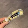 Grampo de Cabelo Lateral Amarelo Dongdaemun Estilo Coreano Resistente com Strass, Clipe de Cabelo Elegante e Único para Mulheres