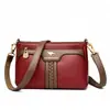 2026 Nuevo Bolso Cruzado de Hombro para Mujer, Bolso Cuadrado Pequeño de Cuero Suave de Moda para Madres de Mediana Edad y Mayores, Entrega Práctica