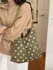 Bolso de lunares estilo coreano para mujer, nuevo modelo de comercio exterior, bolso versátil de hombro y axila, gran capacidad, bolso tipo cubo simple para el día a día para mujer
