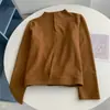 Camisa de Base de Manga Longa de Veludo Australiano com Design Irregular e Múltiplos Botões, Gola Alta Parcial, Veludo Alemão Dupla Face, Top Quente e Moderno