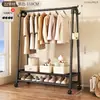 Cabide simples e autônomo para quartos, um cabide de roupas móvel e espessado adequado para apartamentos alugados, um cabide de roupas leve e estiloso