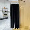 Calça feminina de veludo com cintura elástica reta, novo modelo outono 2026, preta, estilo chinês, simples, versátil, confortável, calça comprida casual