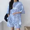 Conjunto Esportivo Casual para Mulheres, Roupa de Verão, Largo e Solto, Conjunto de Duas Peças com Shorts de Manga Curta Tie-Dye Moderno e Estiloso, Estilo Casual Japonês e Coreano