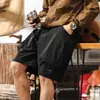Shorts de trabalho branco estilo retrô americano para homens, marca da moda de verão, bolsos grandes, corte solto, shorts casuais funcionais para atividades ao ar livre para homens