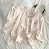 Novo pijama de gato com estampa de estilo simples, conjunto de duas peças com mangas compridas e calças compridas para primavera e outono, roupa para casa de dormitório estudantil