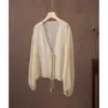 Cardigã 100% Seda de Amora Roupas com Proteção Solar para Mulheres, Leve Semi-Transparente Mangas Sino, Mangas Longas, Blusa Gola V para o Verão