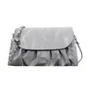 2026 Nuevo Bolso de Mujer Plegado de Moda Transfronterizo Elegante Bolso de Hombro con Cadena de Perlas con Patrón de PU