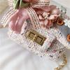 Bolso de hombro infantil estilo Chanel con bonitos accesorios de perlas, novedad de verano 2023, bolso de princesa, bolso de mensajero estilo coreano para niñas.