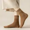 Calcetines para mujer engrosados con forro de felpa calcetines de rizo calcetines de tubo cálidos de invierno absorbentes de sudor transpirables color liso calcetines con base de toalla moda