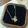 Collar con Colgante de Lazo y Campanilla Dulce y Femenino con un Diseño de Lujo Ligero y de Alta Gama, un Accesorio Versátil para el Uso Diario