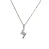 Colar Pingente Relâmpago Cravejado de Diamantes Minimalista Moda de Nicho, Corrente para Clavícula Versátil de Alto Padrão Super Brilhante de Luxo Leve Venda por Atacado
