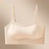 Sutiã feminino de alça fina cor da pele, modelo novo, sem costura, confortável, realça seios pequenos, proporciona elevação e suporte, previne a flacidez