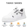 Zapatillas Blancas para Hombre 2025 Nuevas Zapatillas de Moda Primavera y Verano Zapatos Deportivos Casuales para Hombre Zapatillas Versátiles de Suela Gruesa