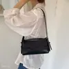 Bolso de gran capacidad para mujer para el trabajo, exquisito bolso de hombro cruzado 2026, moderno y súper popular, elegante bolso cuadrado pequeño nuevo