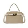 Bolsa Kelly chic vintage versátil elegante e estilosa, bolsa de mão pequena quadrada para mulheres, bolsa de ombro e transversal
