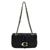 Bolsa Acolchoada com Corrente Elegante de Alta Qualidade 2026 Novo Modelo Versátil para Ombro e Transversal para Mulheres no Estilo Chanel