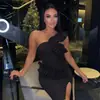 Vestido bandage de un hombro plisado estilo europeo y americano Bendai, hombros descubiertos, vestido de fiesta sexy, estilo chica hot, diseño de retazos, falda ajustada, adecuado para vacaciones y citas