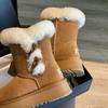 Botas de Neve Femininas com Solado Grosso Inverno Famosas na Internet Forradas com Lã Engrossadas Aumentam a Altura Leves de Peça Única Sapatos de Algodão