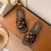 Sandálias Birkenstock de Tecido Plissado Estilo Retrô Verão 2026, Casuais e Versáteis, com Sola Plataforma Macia e Design de Uma Tira