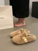 Pantuflas de algodón, nuevas de otoño e invierno, forradas de felpa, de suela gruesa, peludas, para mujer, adecuadas para usar en exteriores, modelo 2026, punta cerrada, negras