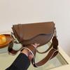 Bolsos Bolso de Hombro para Mujer Bolso Cruzado Bolso Sobaco 2025 Primavera y Verano Nuevo Textura Moderna Nicho Moda Bolso Silla de Montar