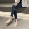 Sapatos Flats Slip-On Versáteis Estilosos Novos Verão e Outono Sapatos Preguiçosos Elegantes Moda Sapatos Únicos Estilo Fada Sapatos Gentis