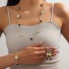 Collar de Trébol de Cuatro Hojas de Doble Cara Transfronterizo Moda de Lujo Ligero Colgante de Flor Dulce y Fresca Cadena para Clavícula Collar Adecuado para Niñas