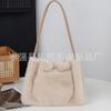 Outono e inverno novo estilo coreano estilo estrangeiro bolsa de mão imitação vison pelúcia bolsa elegante axila bolsa feminina grande capacidade bolsa de ombro