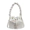 Bolsas Transversais de Alto Padrão e Estilosas para Meninas com Listras Arco-Íris Fofas, Bolsas Saco com um Toque de Luxo, Bolsas de Mão de Luxo de Nicho