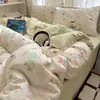 Conjunto de Roupa de Cama Quatro Peças em Algodão 100% Estilo Ins, Fresco e Simples para Estudantes, Conjunto de Roupa de Cama Três Peças com Capa de Edredom e Lençol Fresco e Simples para Dormitório