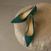 Venta al por mayor del fabricante Zapatos de tacón alto para mujer 2026 Modelo nuevo Piel de oveja mate Punta fina Stiletto Verde Estilo profesional Ol Zapatos de vestir
